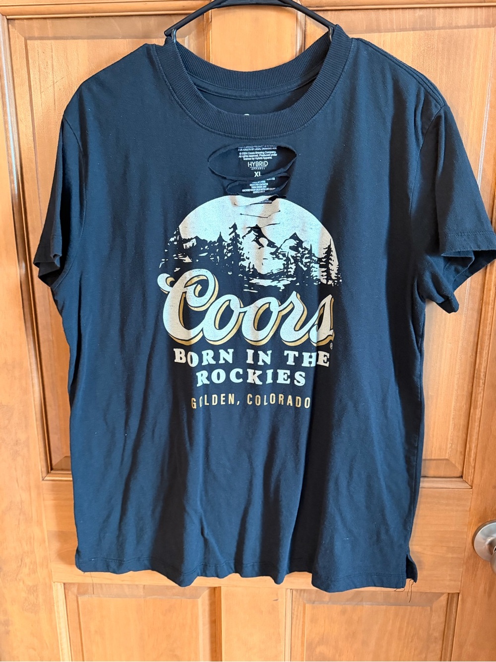 Ladies Black Graphic Tee - Born in the Rockies